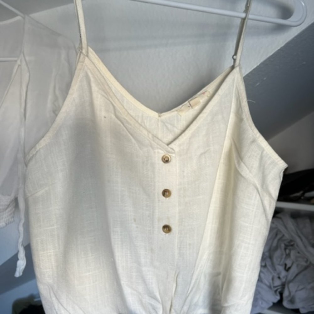 Le Lis White Top
